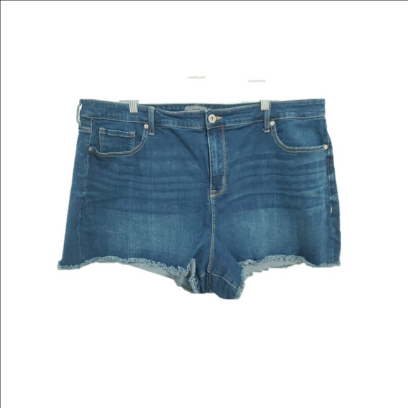 Torrid Dark Wash Casual Denim Shorts. Cotton /spandex. Size 22 - Picture 1 of 9